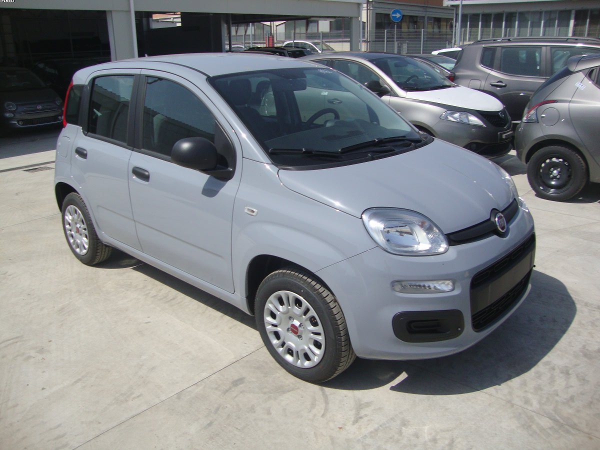 FIAT PANDA 1200 EASY 69 CV KM 0 ITALIA