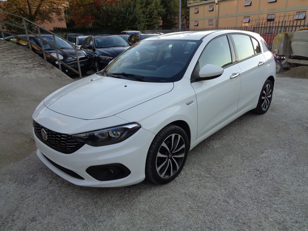 FIAT TIPO 1400 LOUNGE 95 CV CARPLAY