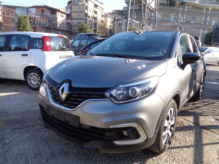 RENAULT CAPTUR
