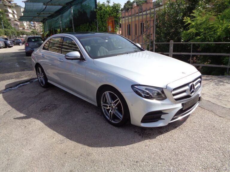 MERCEDES E
