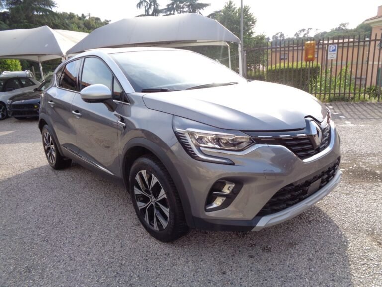 RENAULT CAPTUR