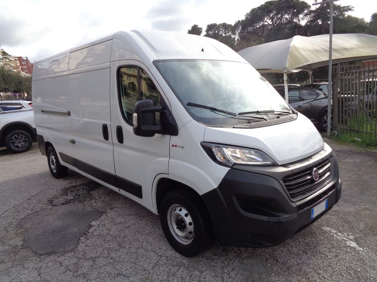 35 2300 MJT FURGONE LH2 140 CV ITALIA