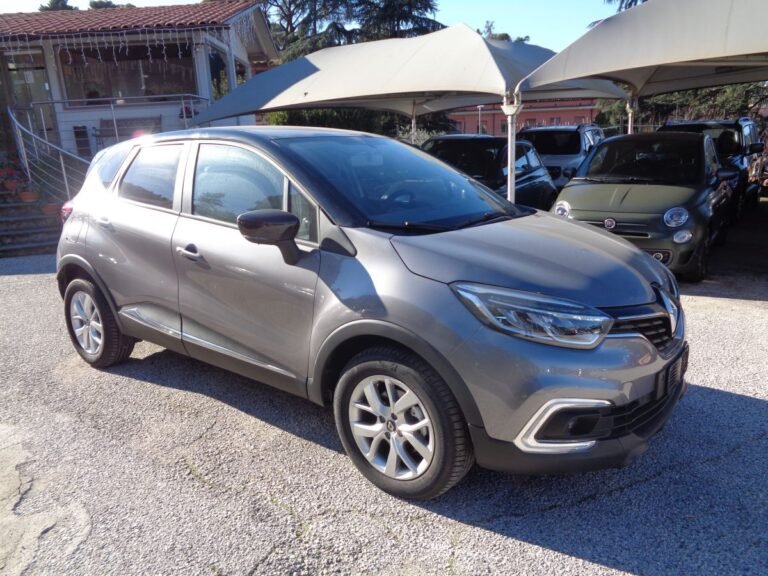 RENAULT CAPTUR
