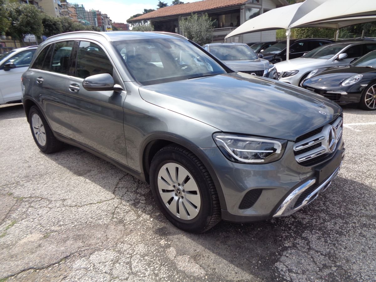 220 D RESTYLING 4MATIC 194 CV CERCHI “20 ITALIA